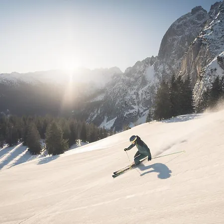 Cozy Bergzeit 230 - Mountain View, Stylish, Familyfriendly * Bad Goisern